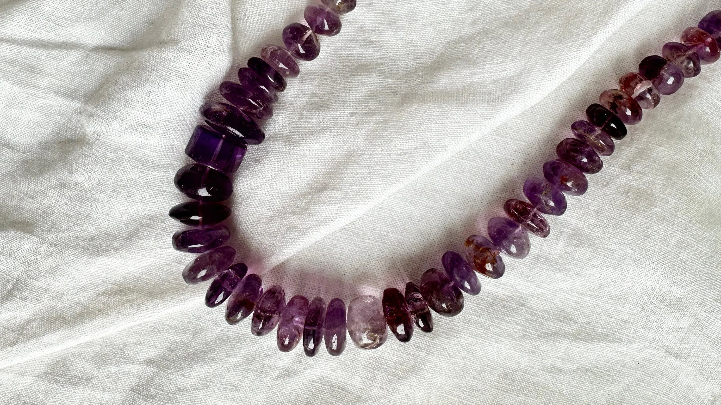 Amethyst & Silver Necklace. Sterling Silver. 0987