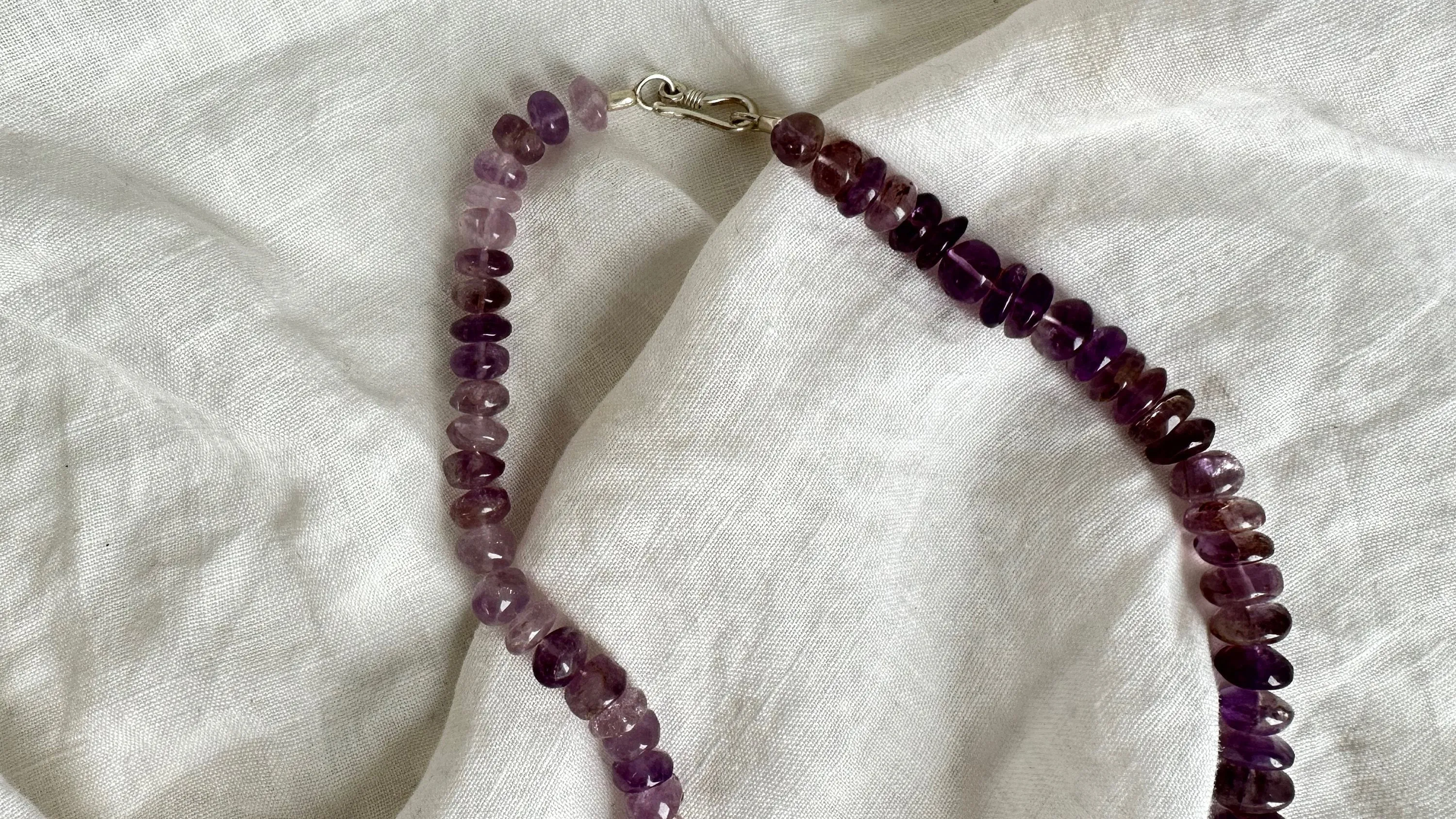 Amethyst & Silver Necklace. Sterling Silver. 0987