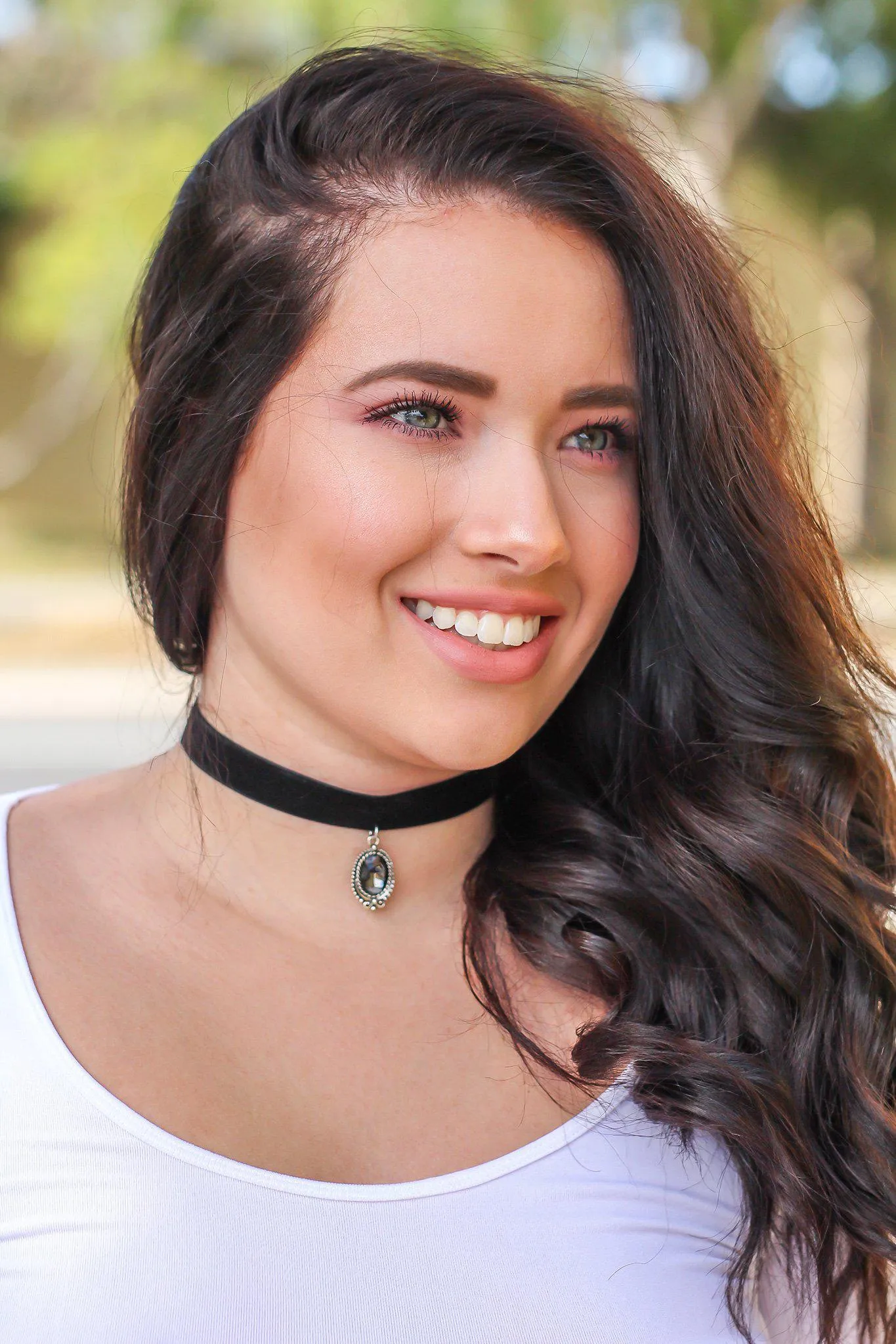 Black Vintage Jewel Choker