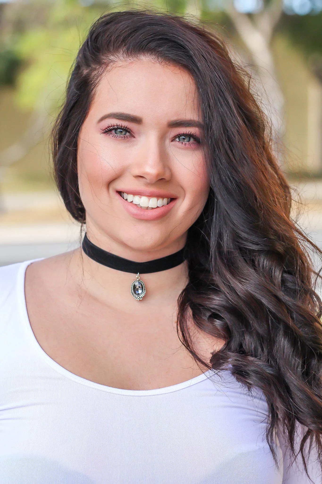 Black Vintage Jewel Choker
