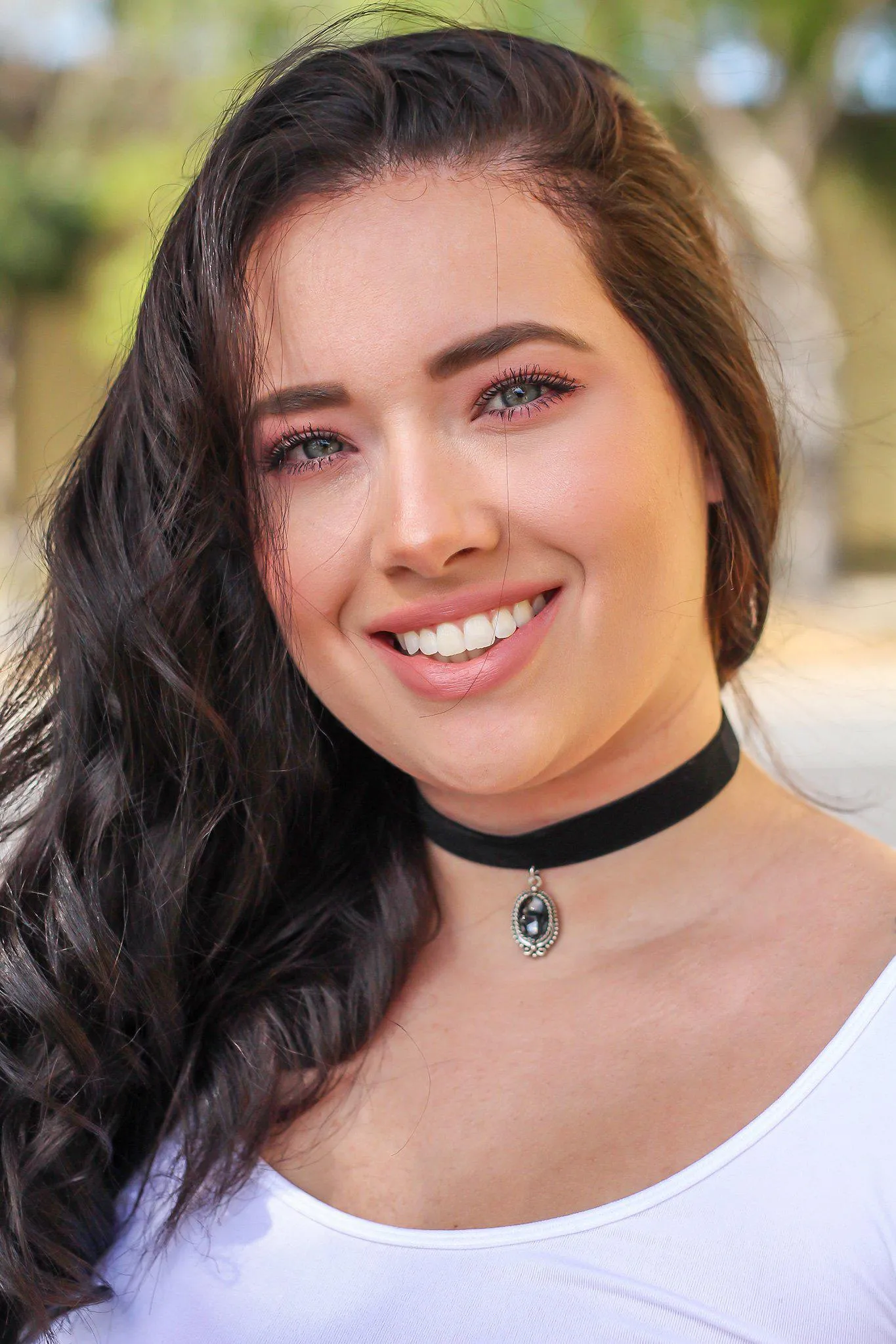 Black Vintage Jewel Choker
