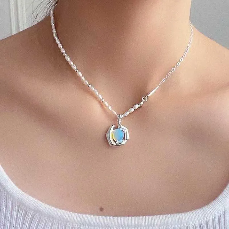 Gelite Pearl Necklace in 18k Gold Plated