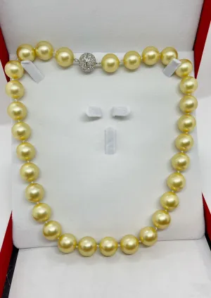 Mother of Pearl 12mm size with Screw Claps