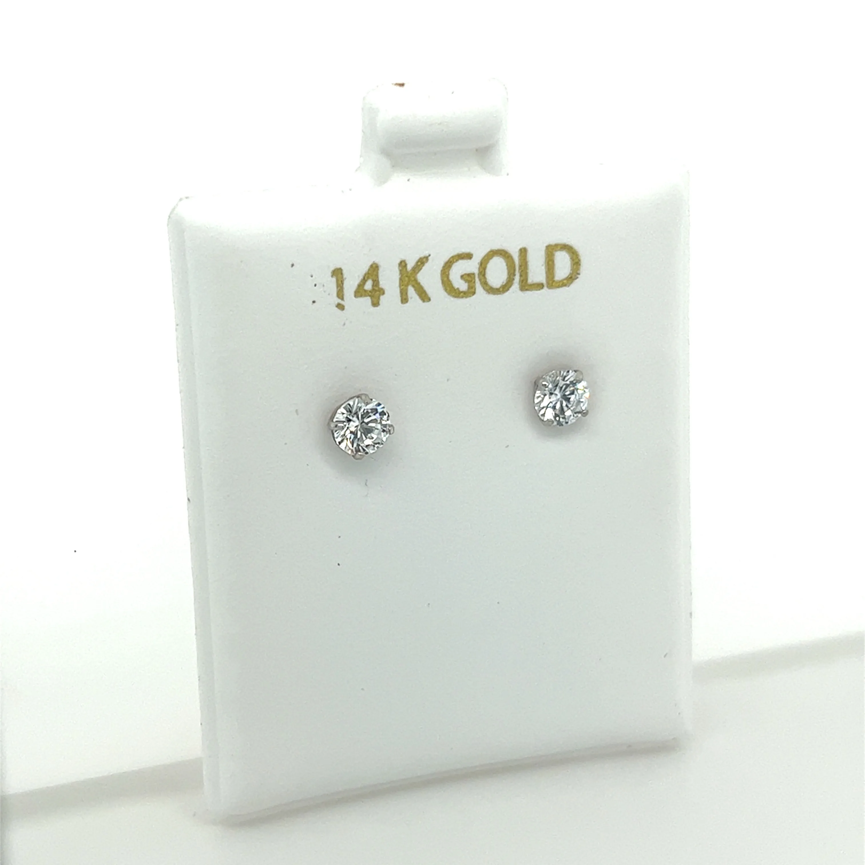 Nikki 4 Prong Round Push Back Studs (4mm)