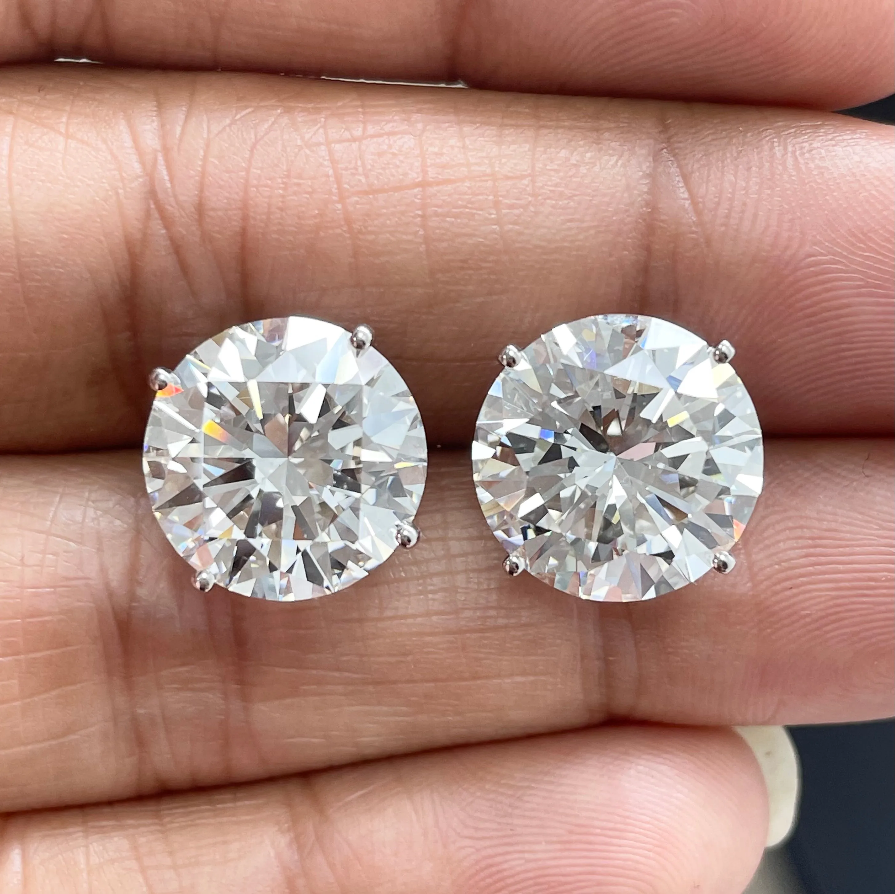 Round Solitaire Diamond Studs (14.01 ct Round IVS2 GIA Diamonds) in White Gold