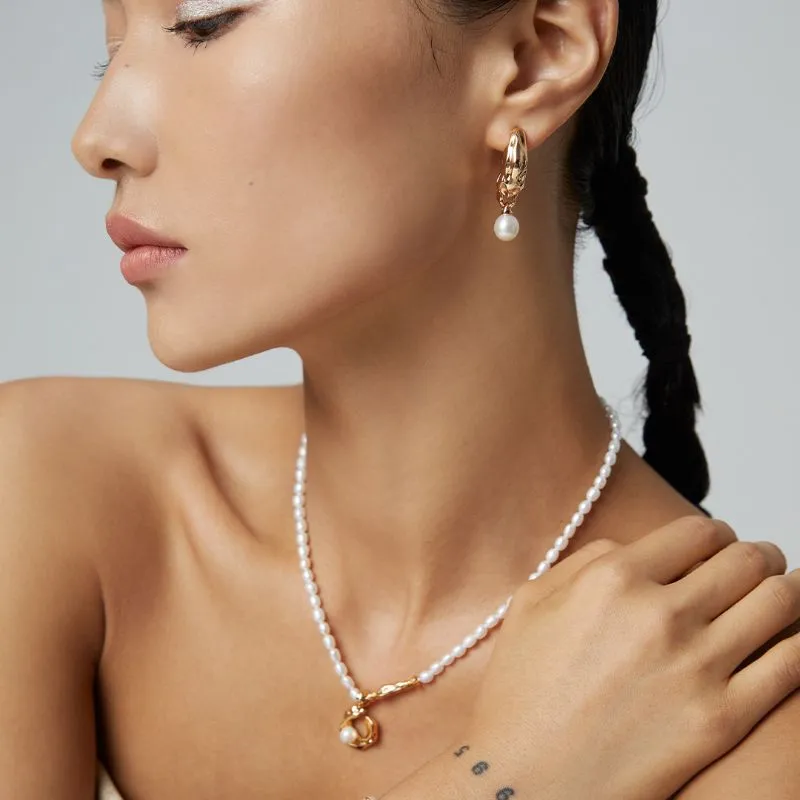 Soft Scarf Charm Freshwater Pearls Necklace-Gold Vermeil