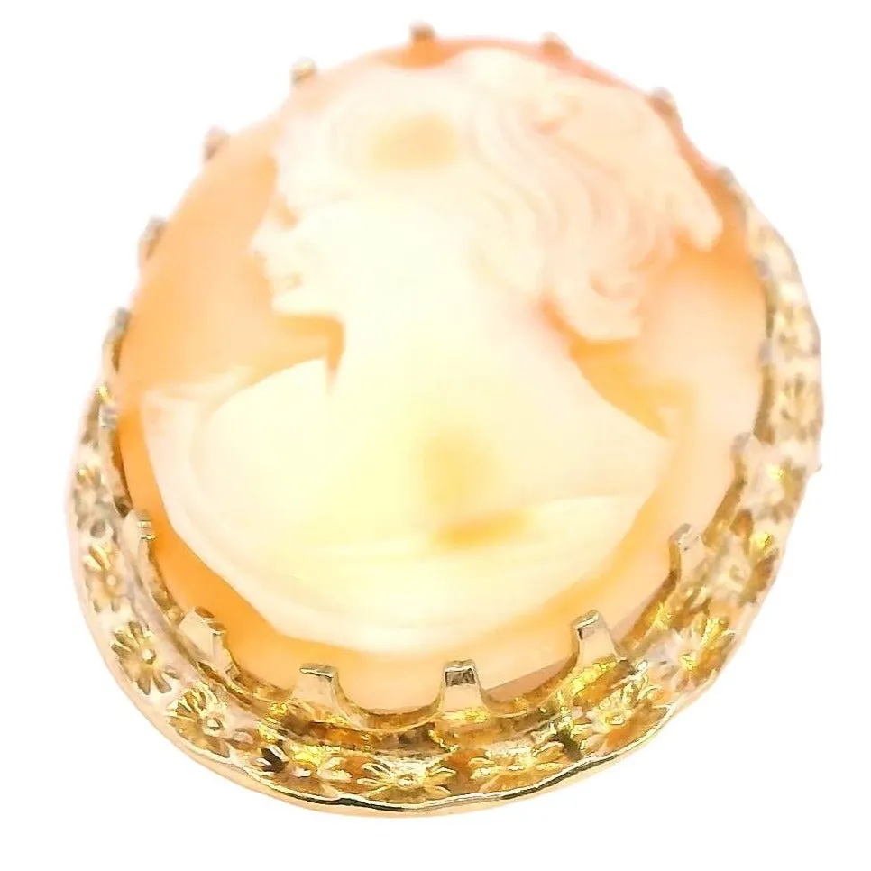 Timeless Gold-Tone Shell Cameo Brooch - Elegant Sustainability
